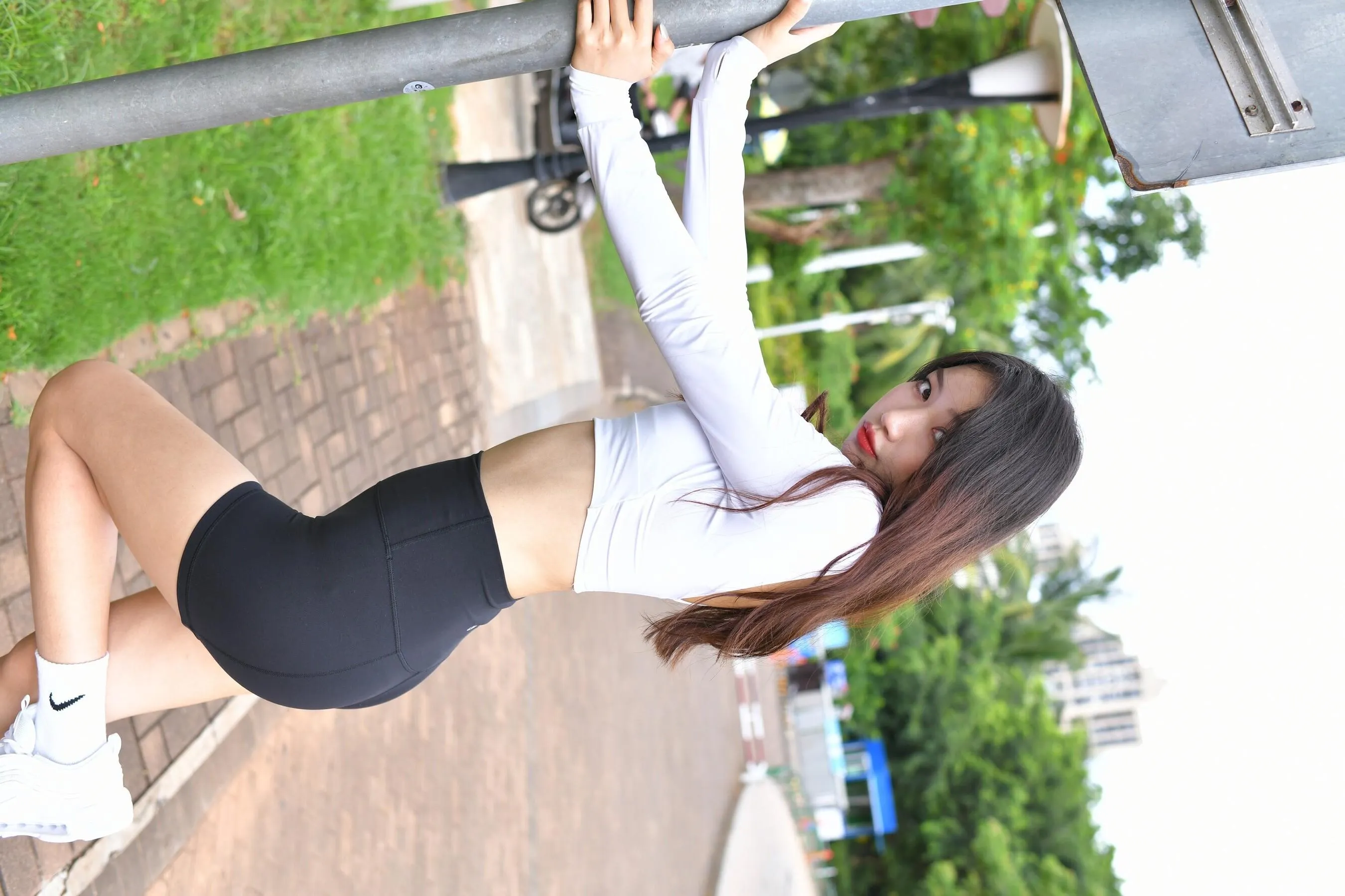 [魔镜街拍] NO.121 紧身运动装的美女外拍 [231P]插图1